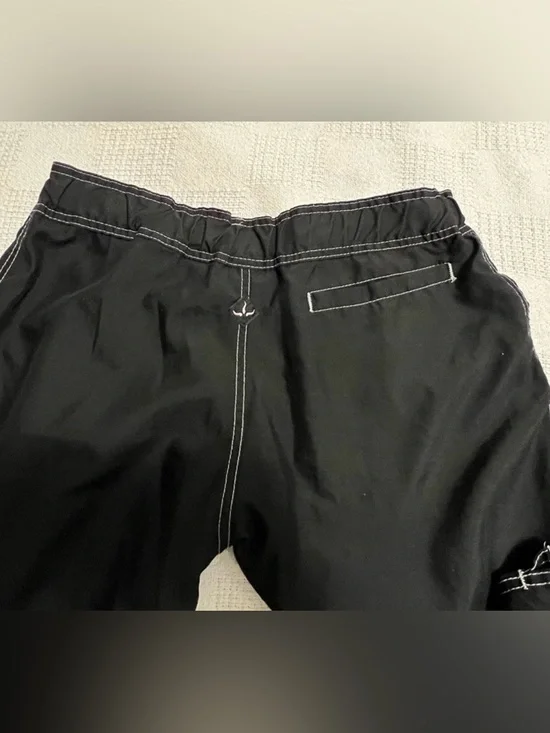 Prana Black Wide-Leg Capris with Contrast Stitching - Picture 6 of 10